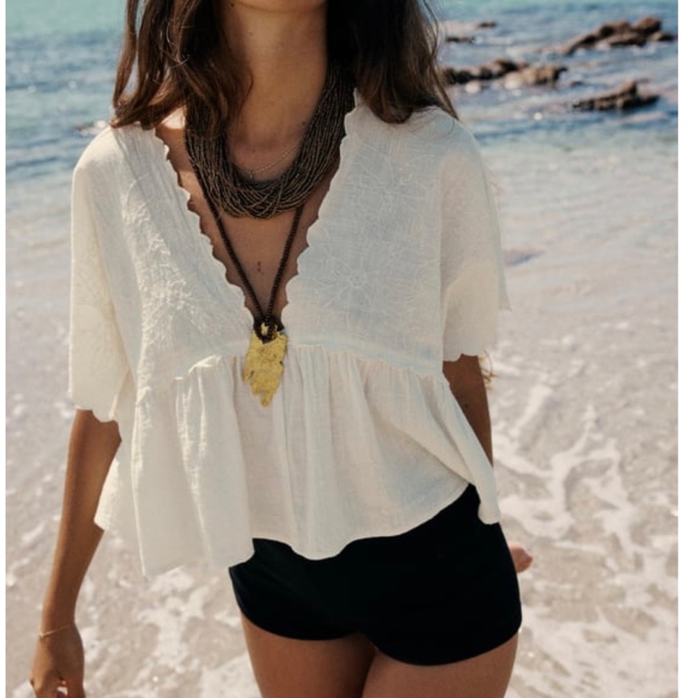 Crop top - 2023
